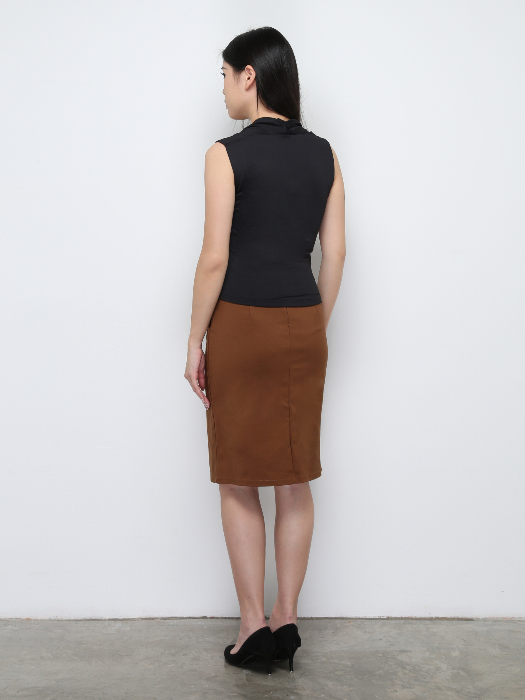 Sleeveless Side Pleated Top 29652