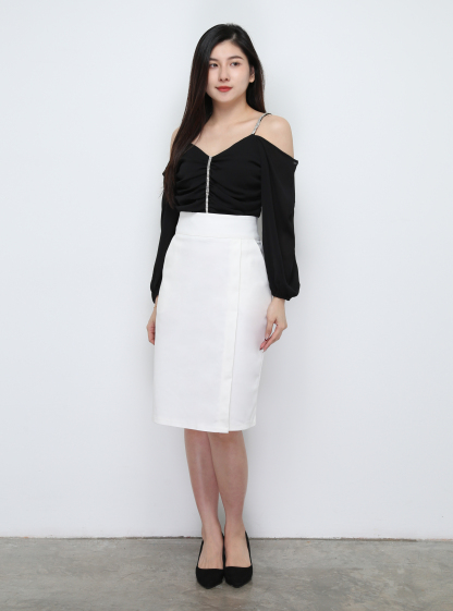 Off Shoulder With Strap Front Pleated Top 29698