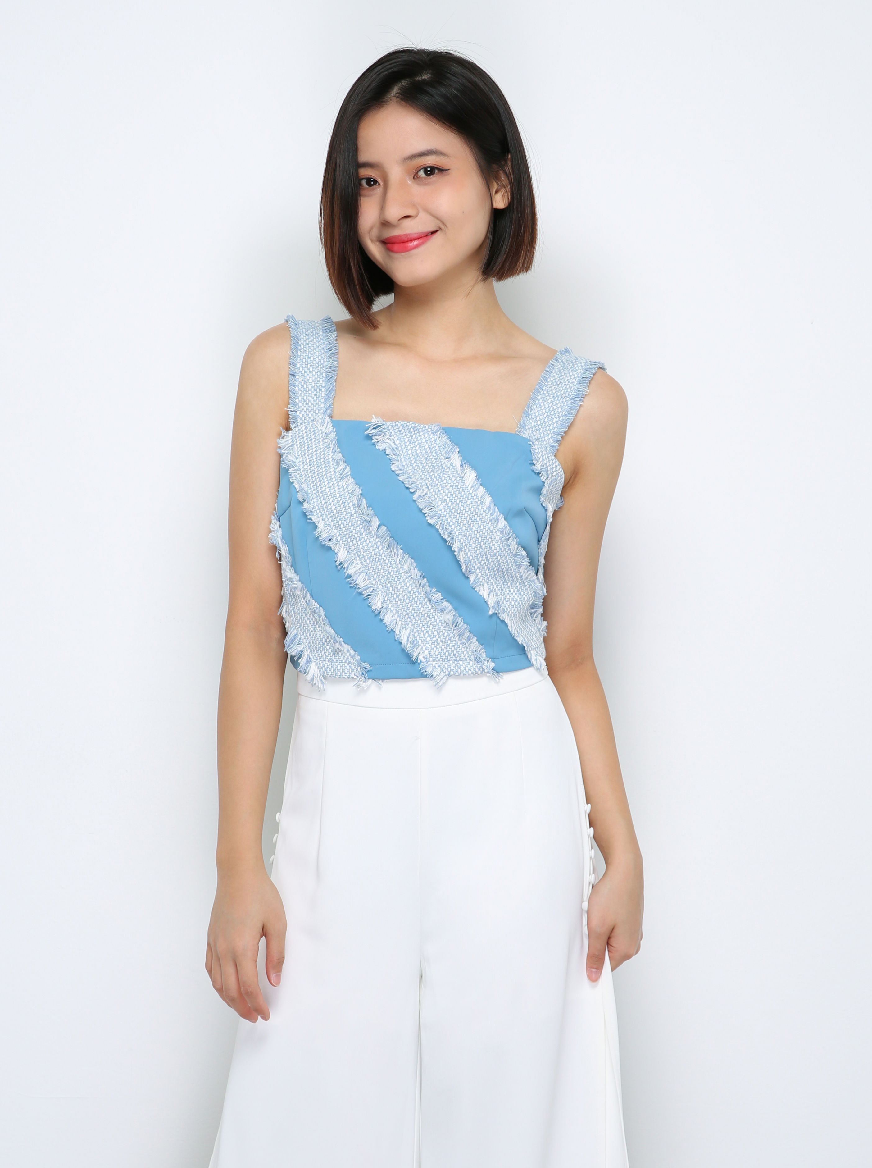 Sleeveless Decorative Stripe Top 29833