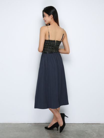 Sleeveless Back Zip Top 29916