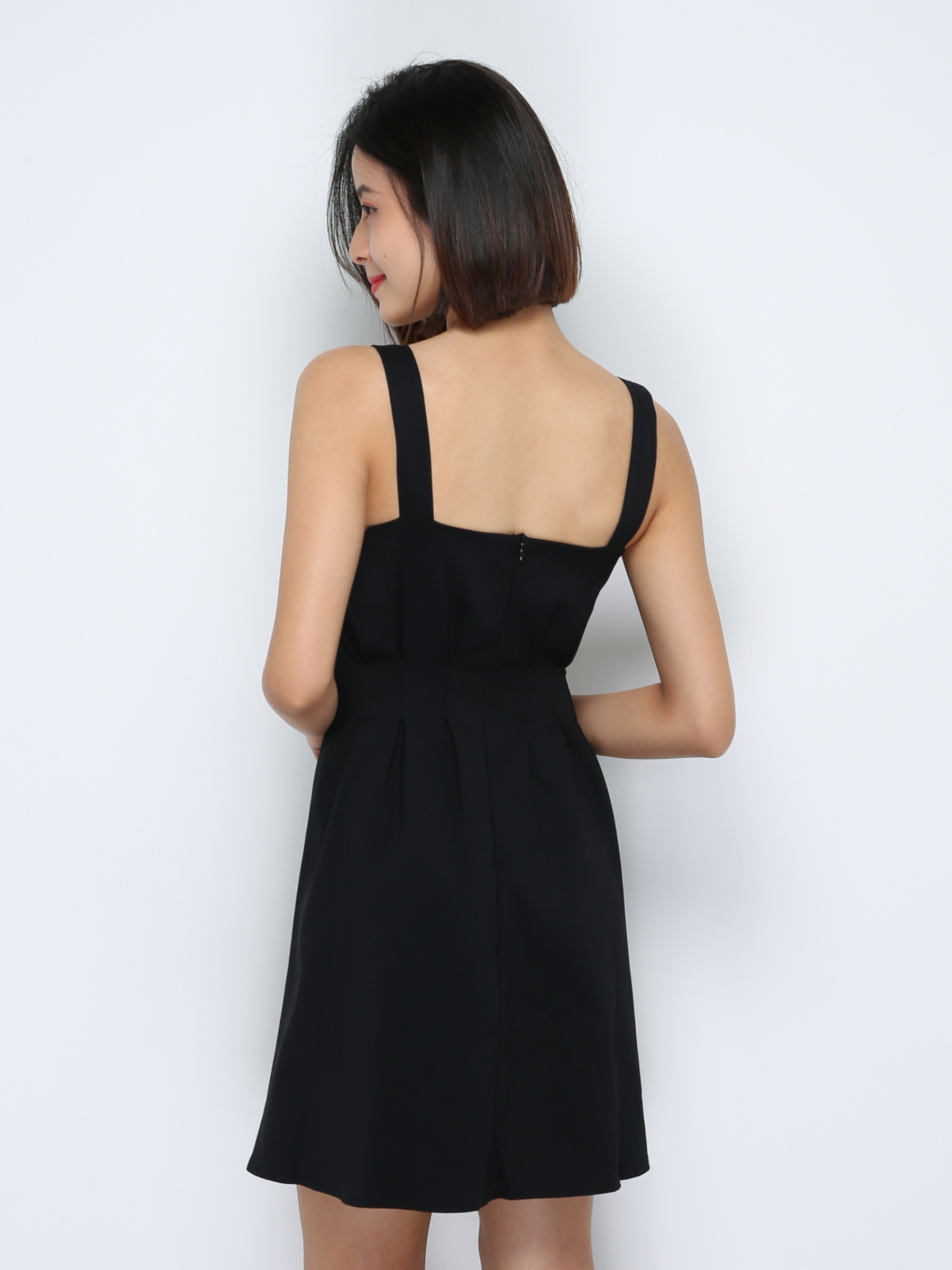 Sleeveless Waist Pleated Dress 29972