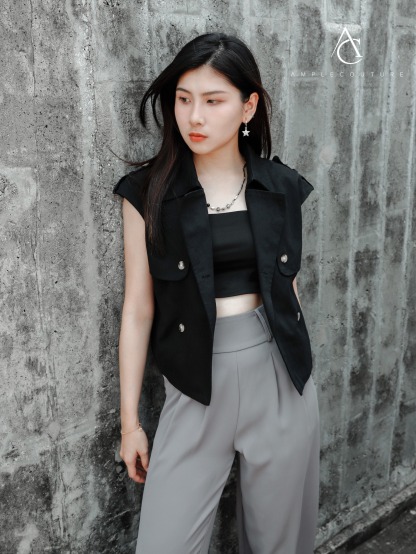 Sleeveless Front Button Top 30526 (SPO)