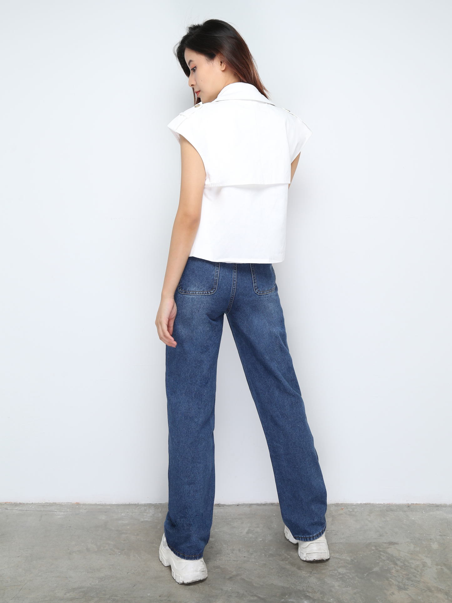 Sleeveless Front Button Top 30526 (SPO)