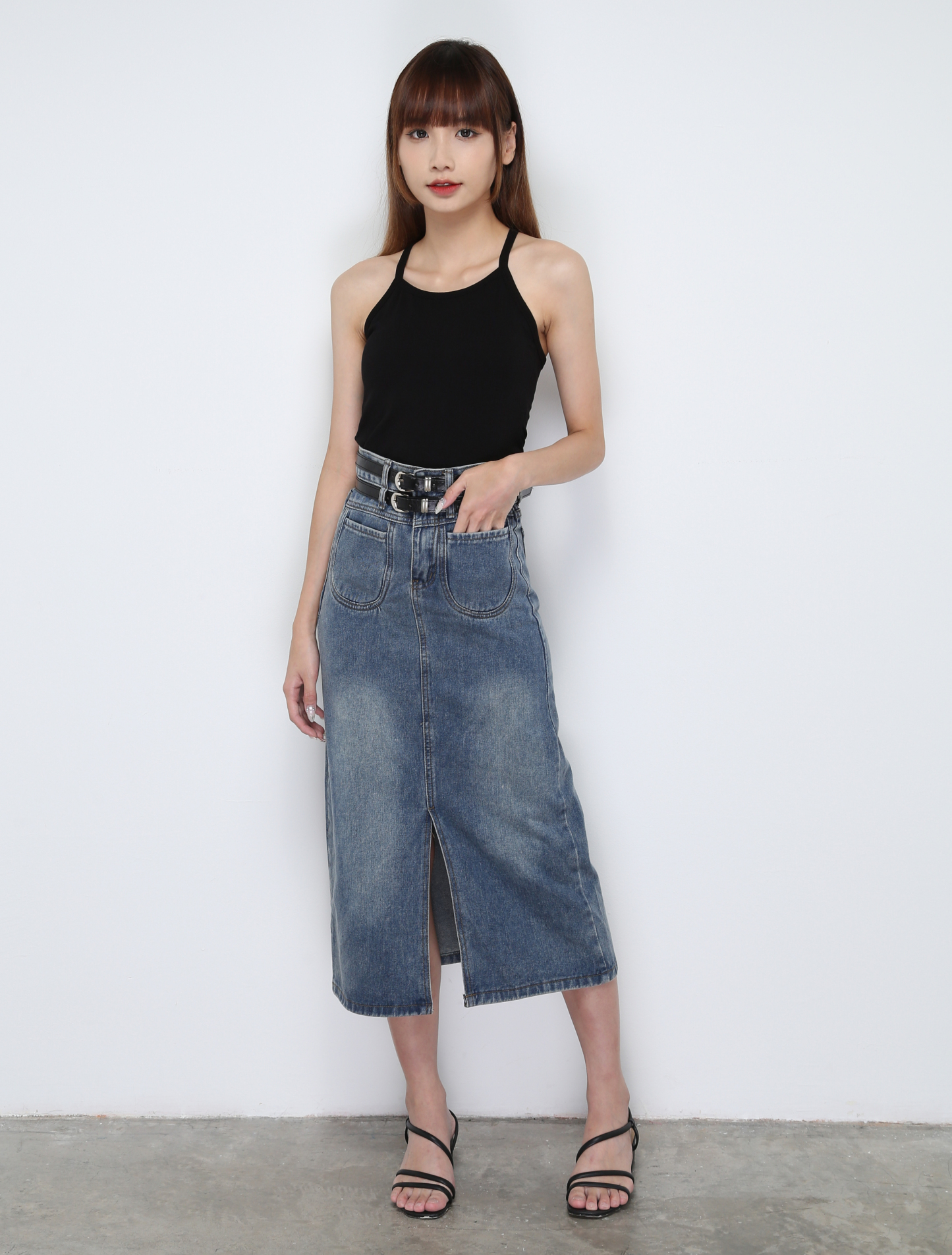 Sleeveless Back Split Top 30661