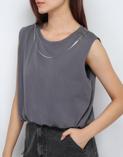 Sleeveless Decorative Chain Top 30662