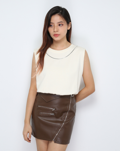 Sleeveless Decorative Chain Top 30662