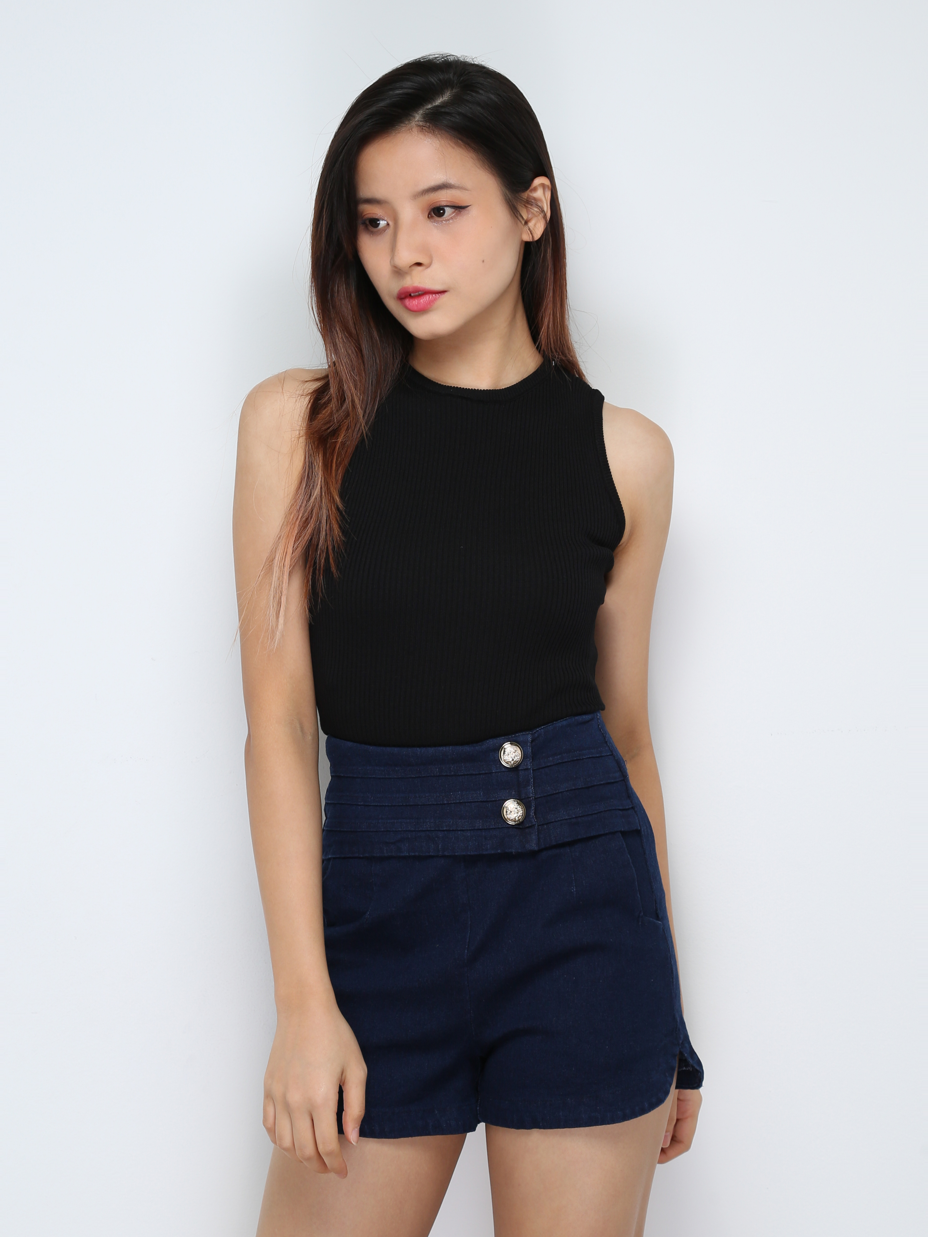 Sleeveless Plain Crop Top 31246