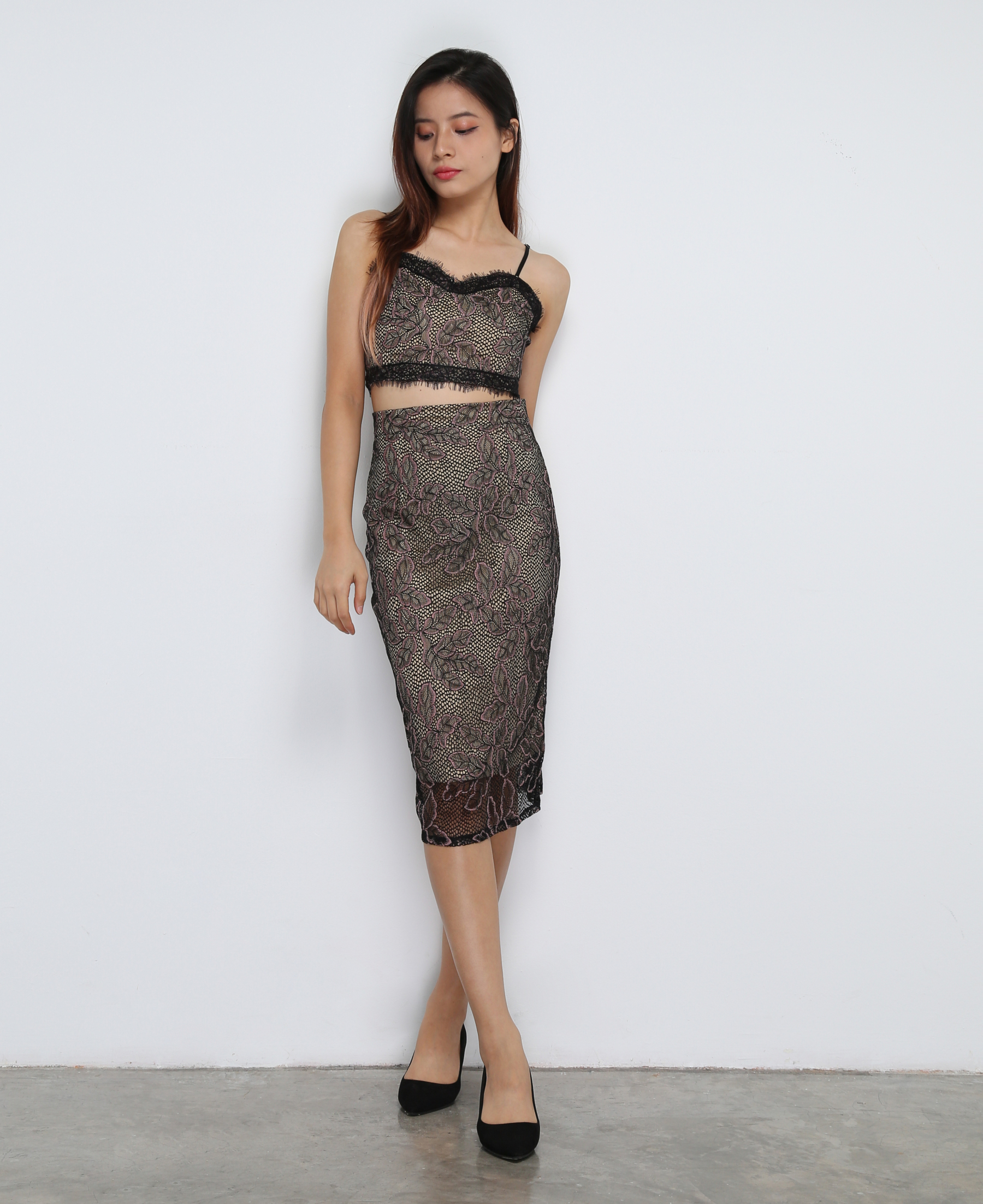 Lace Sleeveless Top With Long Skirt Set 31690