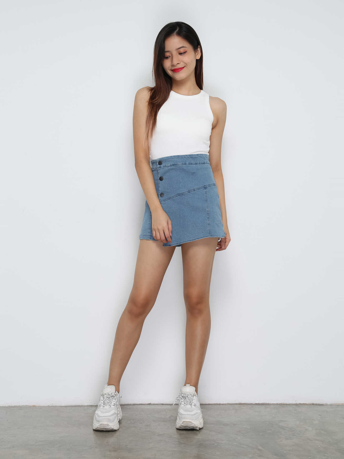 Sleeveless Back Hole Top 32122