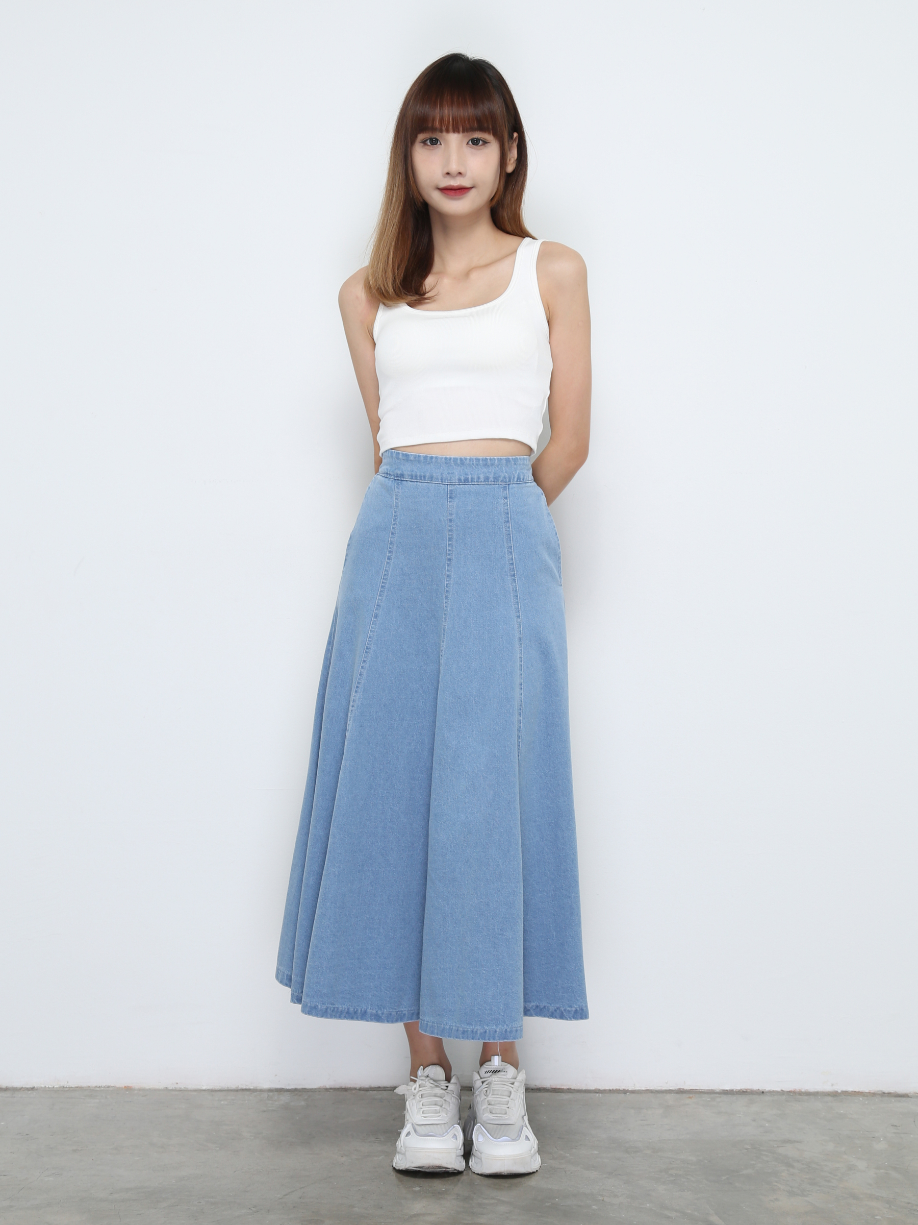 Sleeveless Plain Top 32204