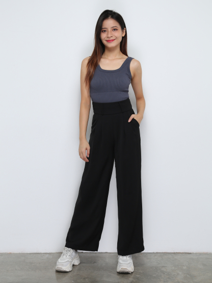 Sleeveless Top 32420