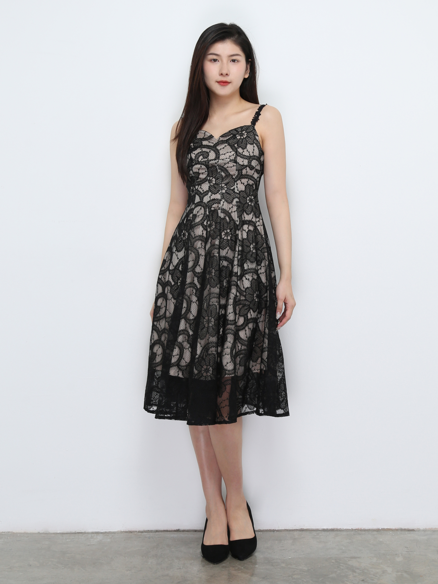 Sleeveless Lace Dress 32435