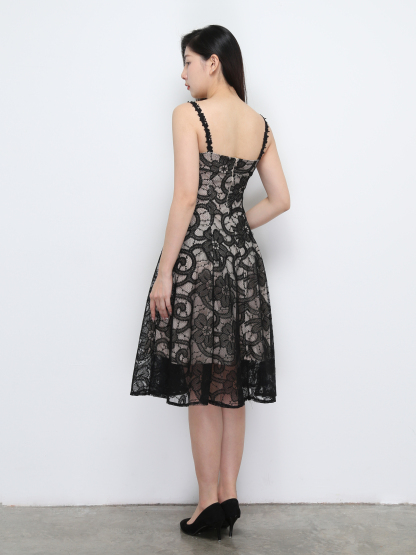 Sleeveless Lace Dress 32435