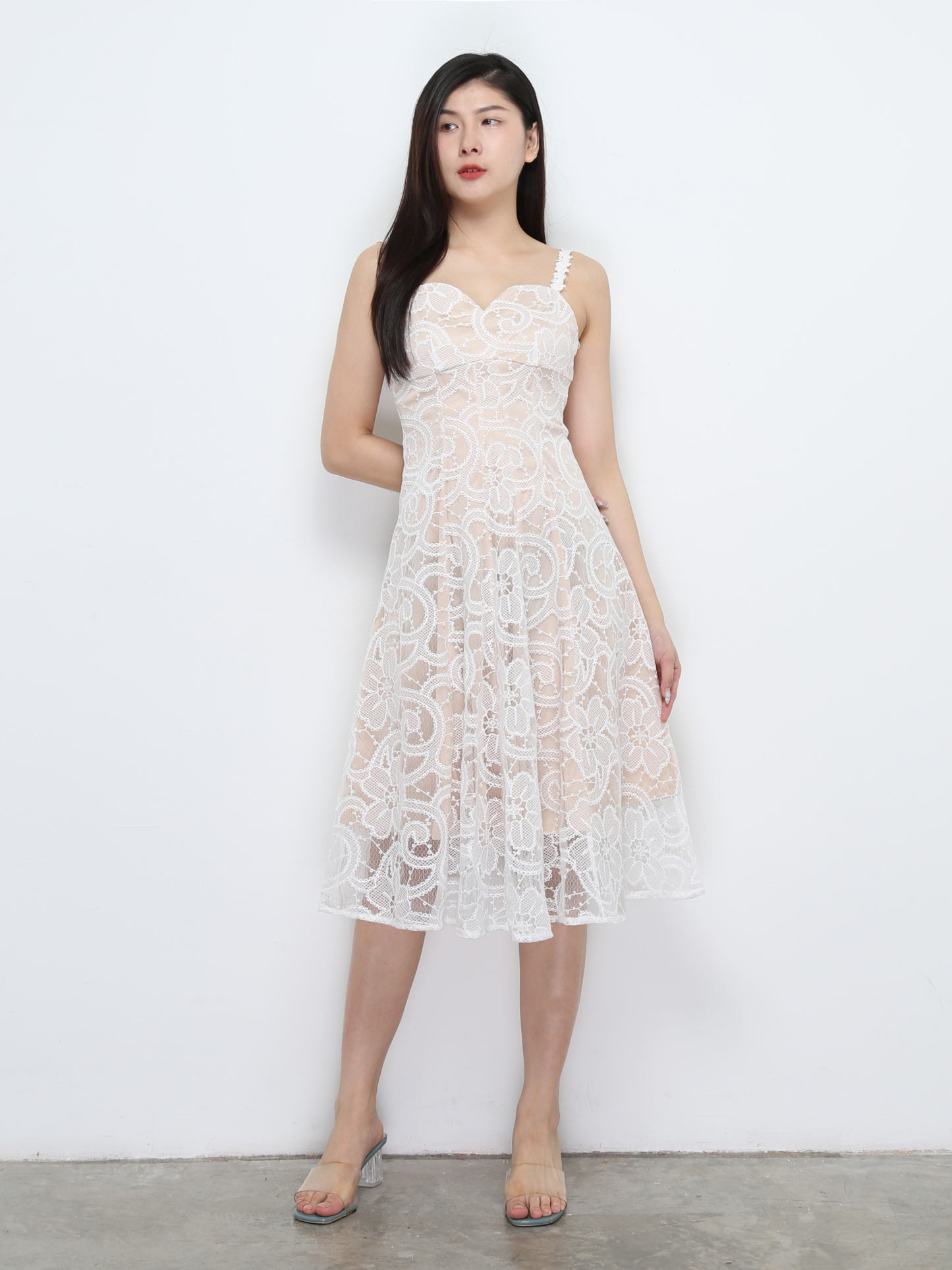 Sleeveless Lace Dress 32435