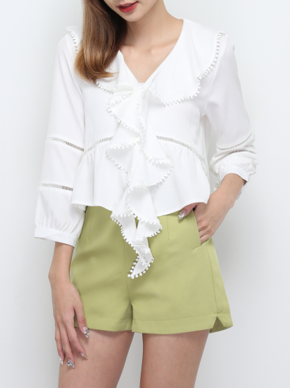 Ruffles With Eyelet Top 32585