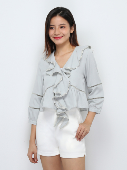 Ruffles With Eyelet Top 32585