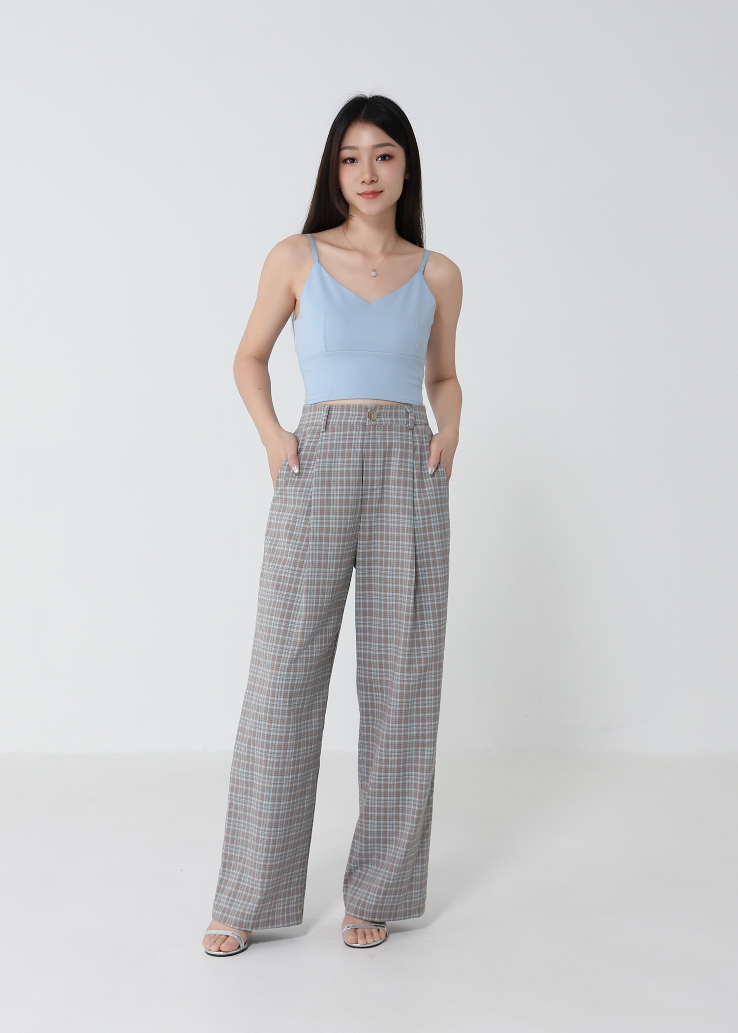 Sleeveless Top 