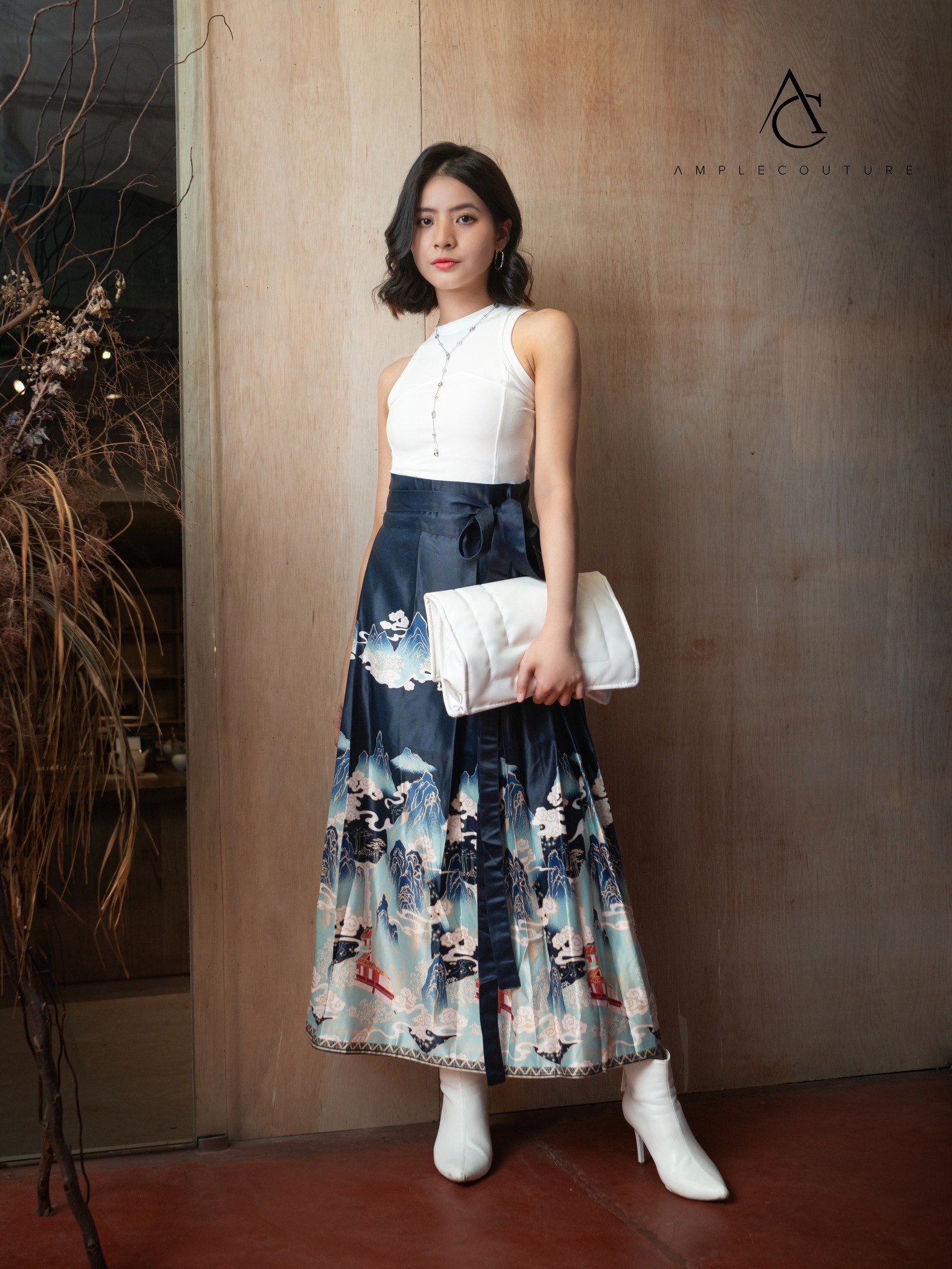 Sleeveless Crop Top 33341