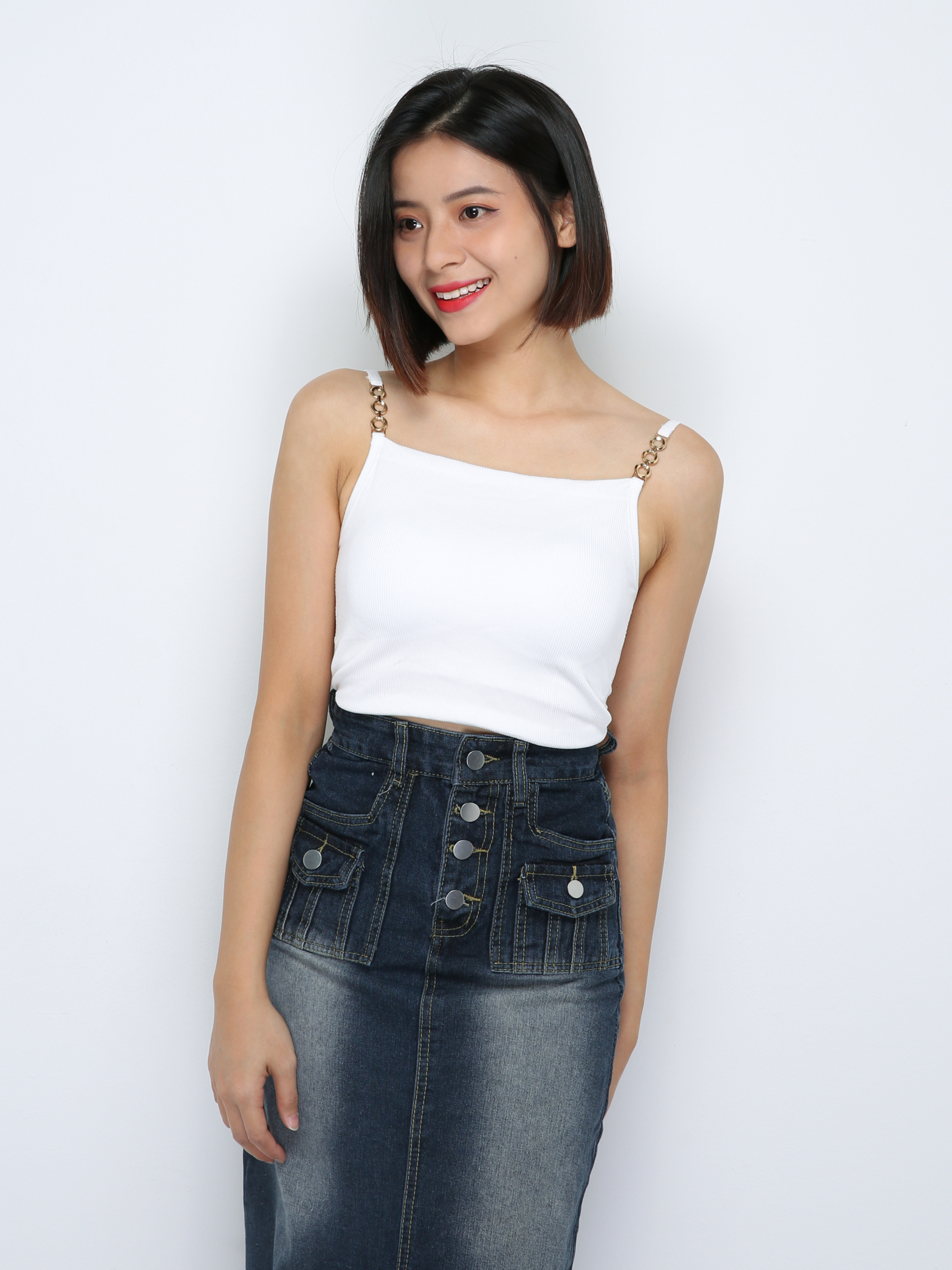 Sleeveless With Decorative Gold Buckle Top 33342