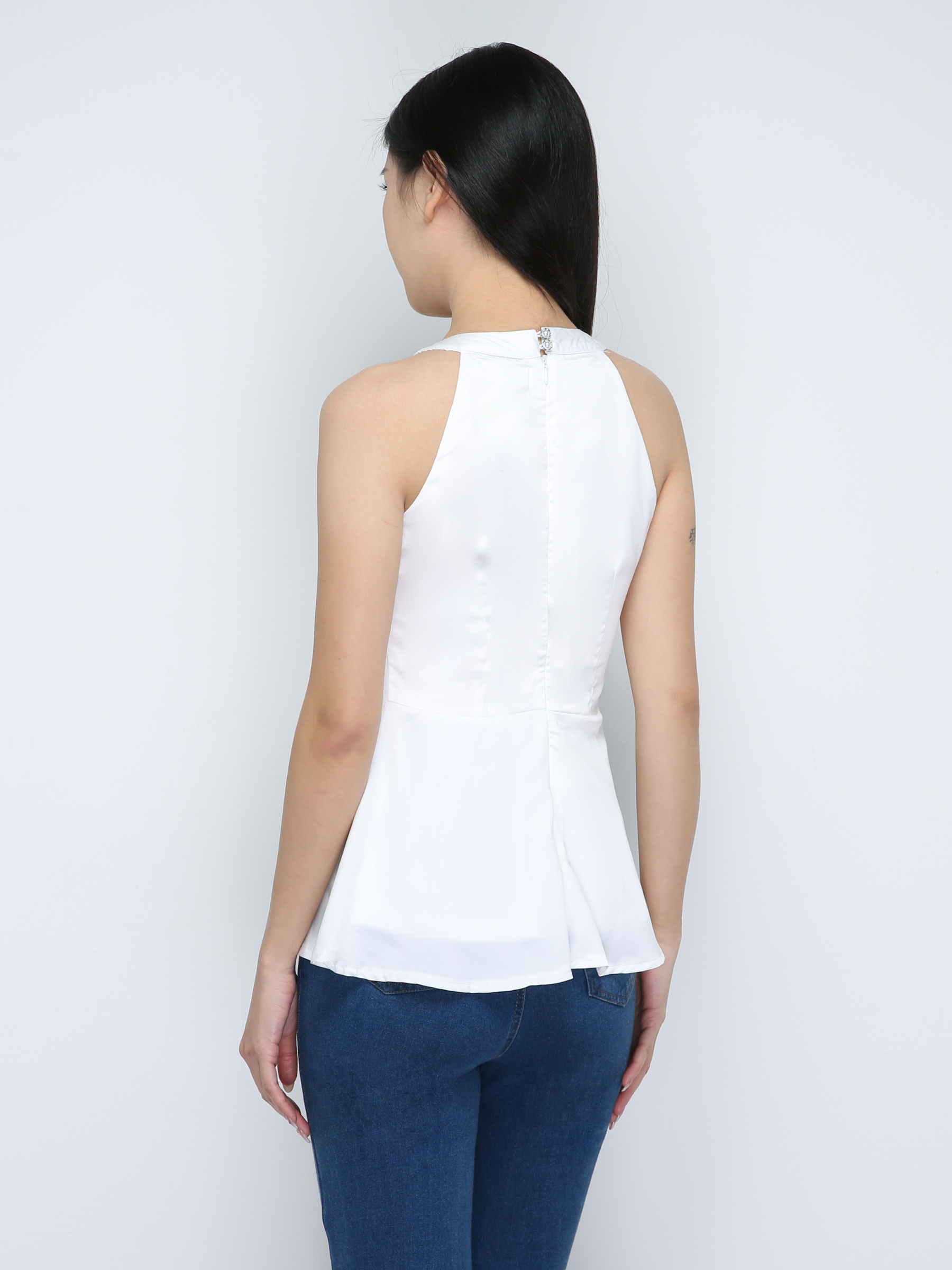 Halter Ruffles Top 33660