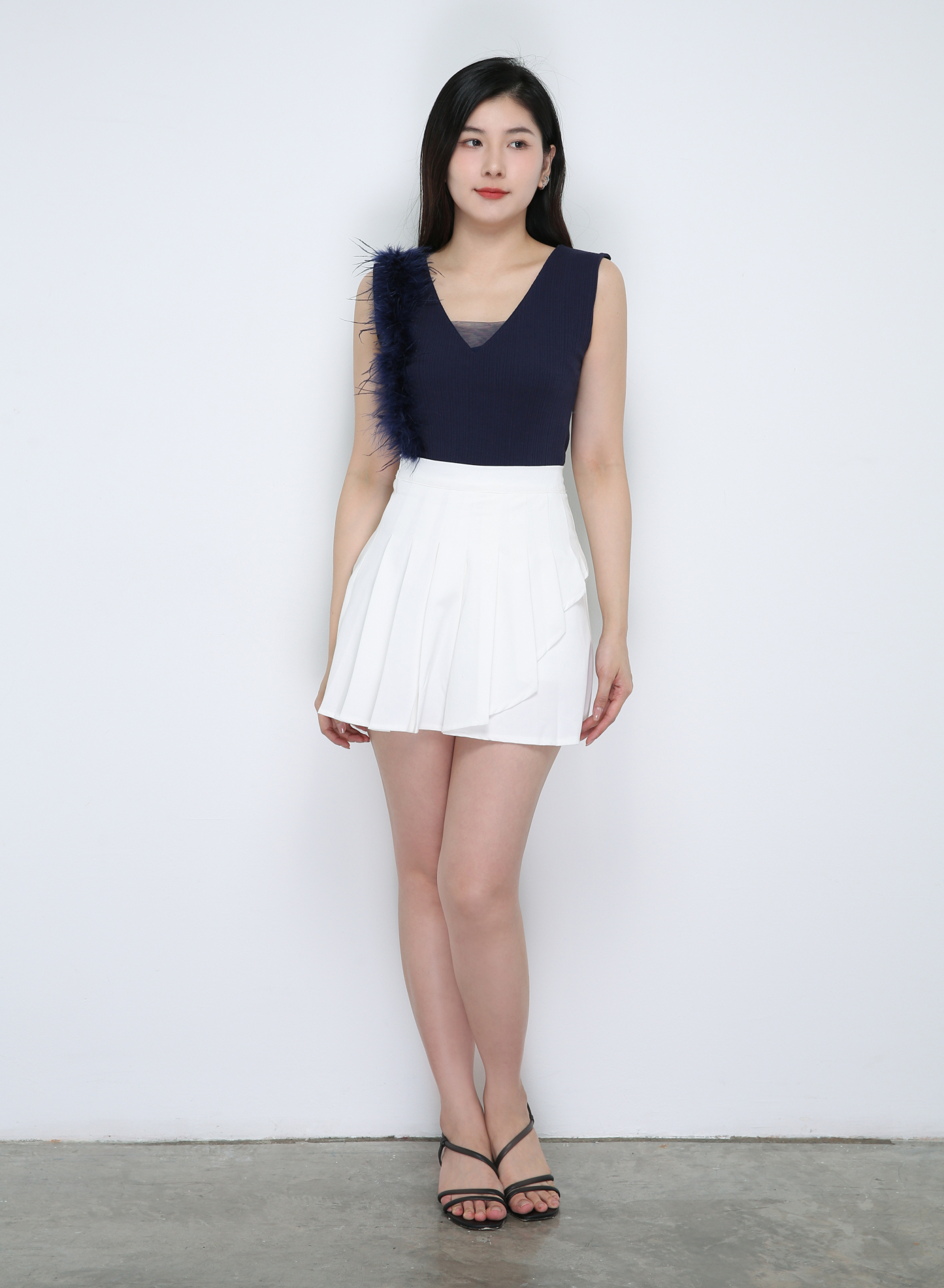 Knitted Decorative With Fur Top 33761