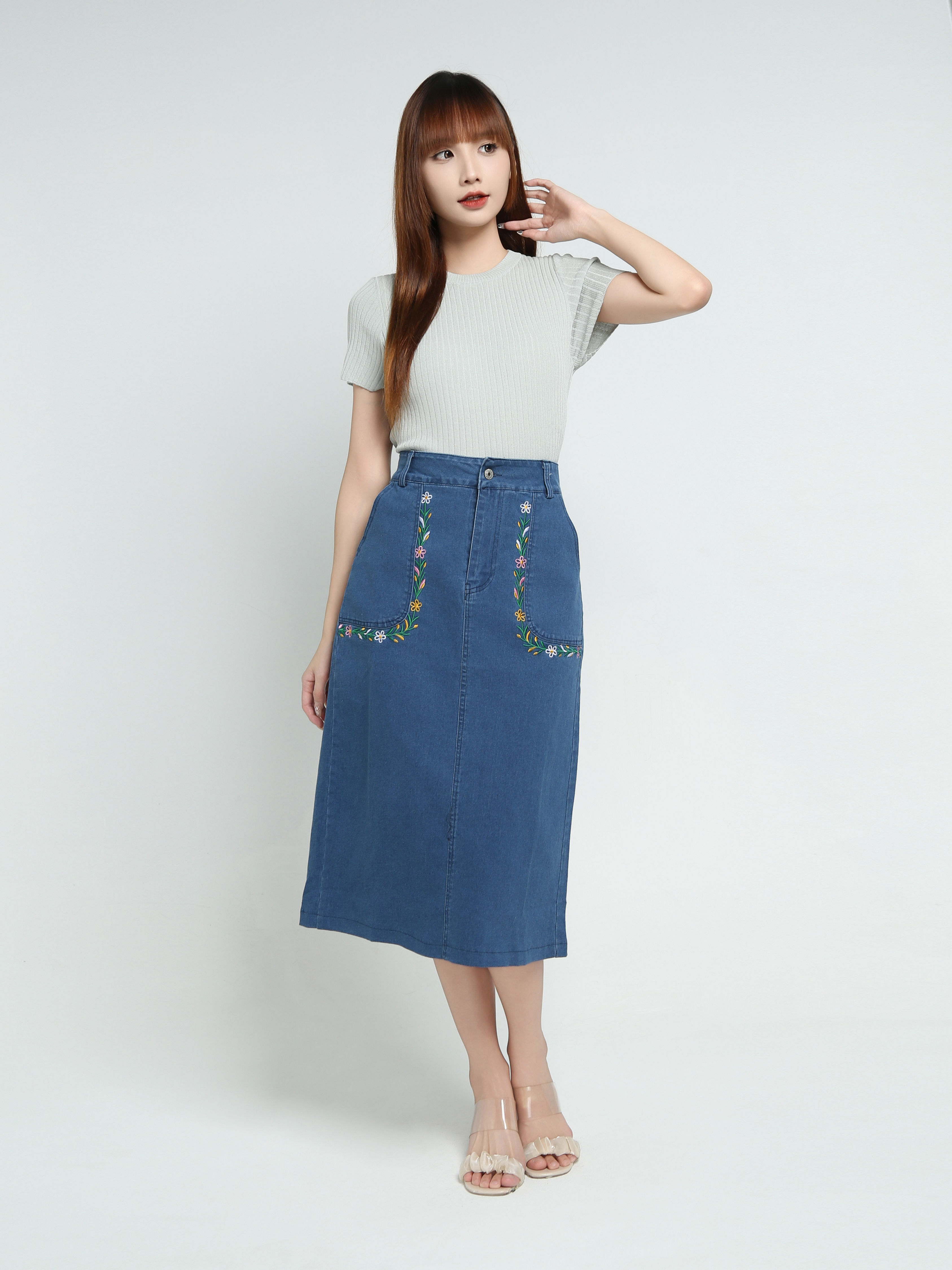 Denim Decorative Floral Skirt 34117