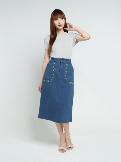 Denim Decorative Floral Skirt 34117