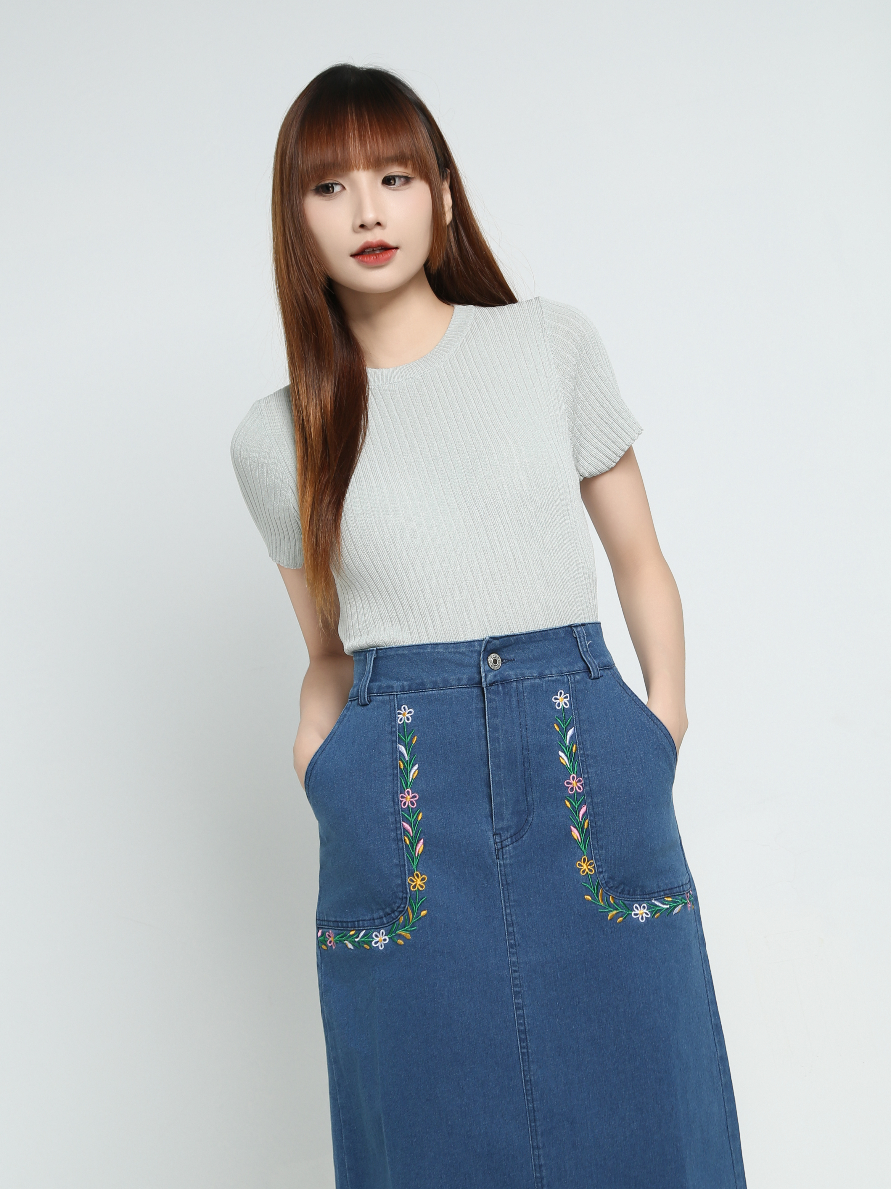 Denim Decorative Floral Skirt 34117