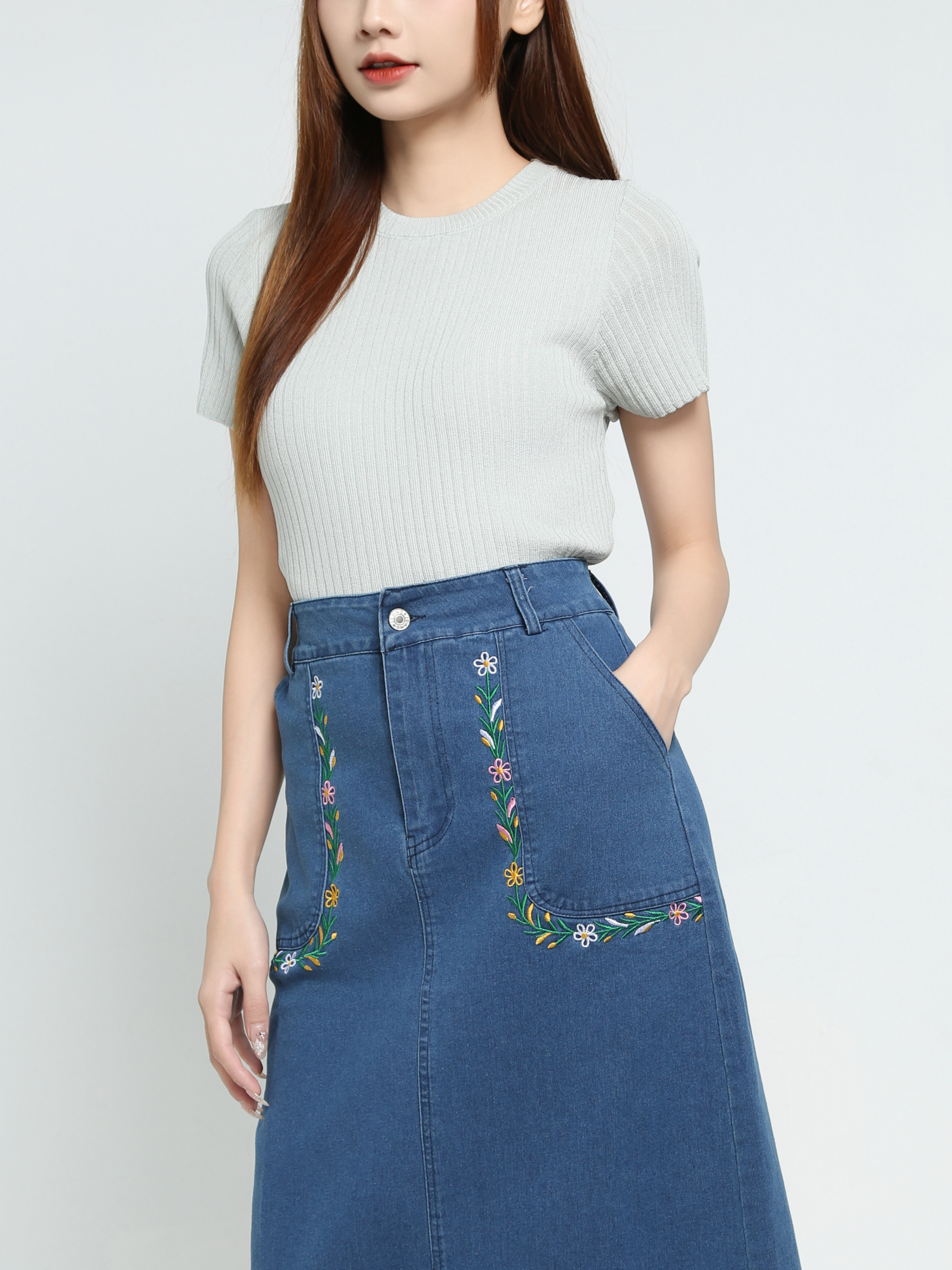 Denim Decorative Floral Skirt 34117