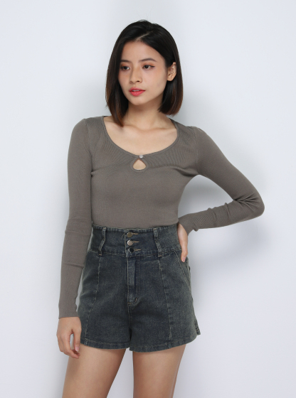 Long Sleeve Front Hole Top 34250