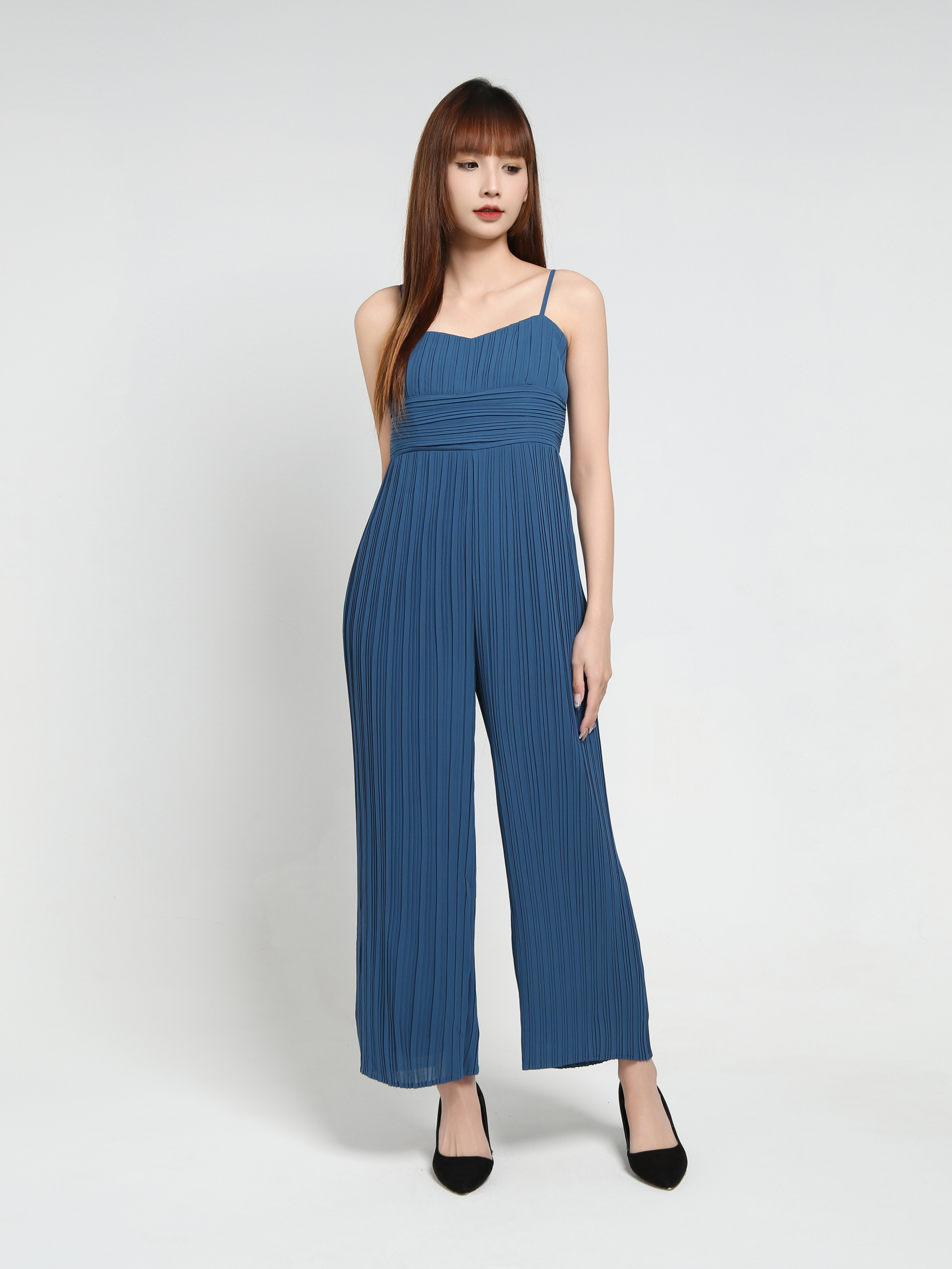 Sleeveless Pleated Jumpsuit 35172