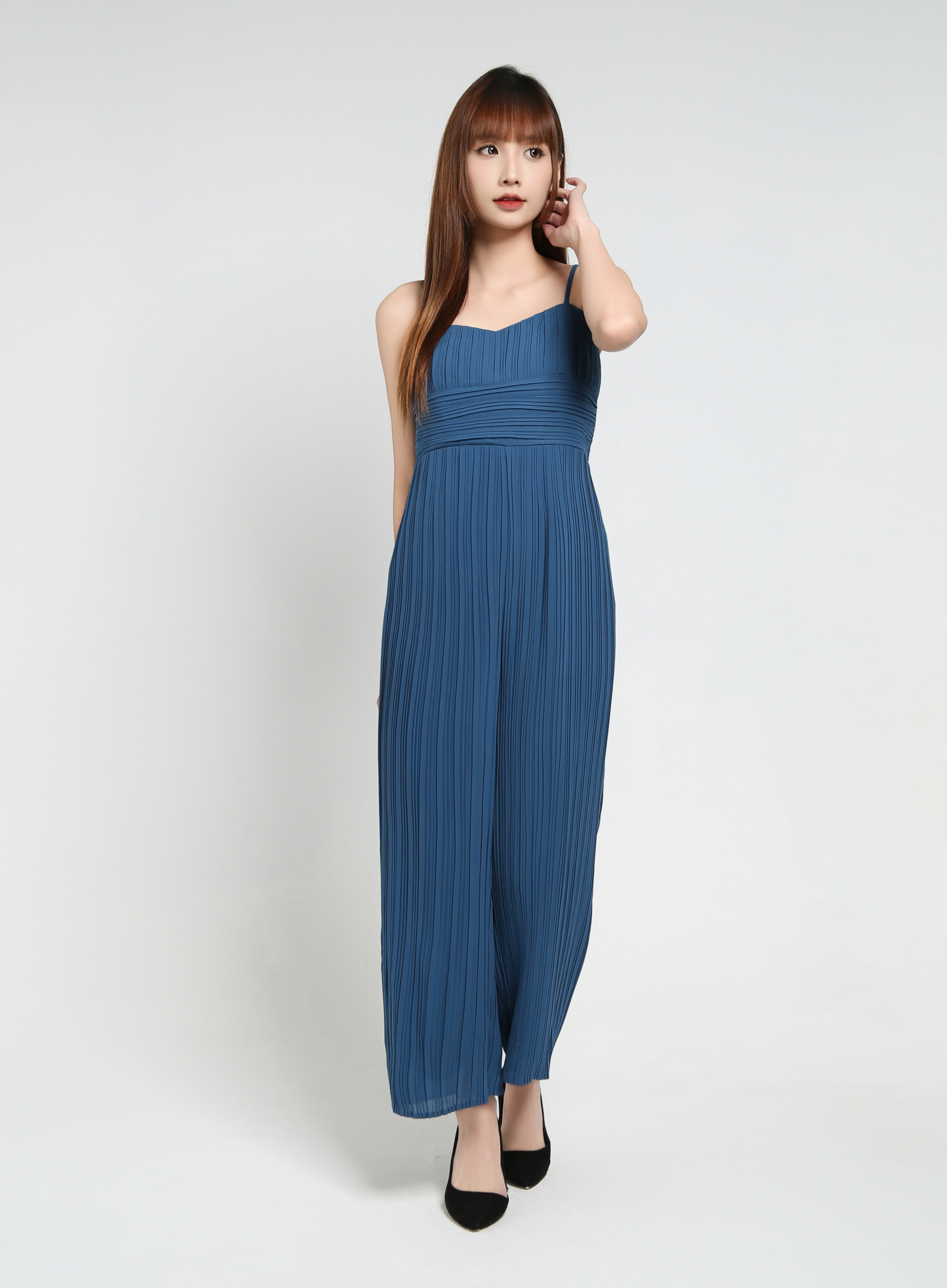 Sleeveless Pleated Jumpsuit 35172