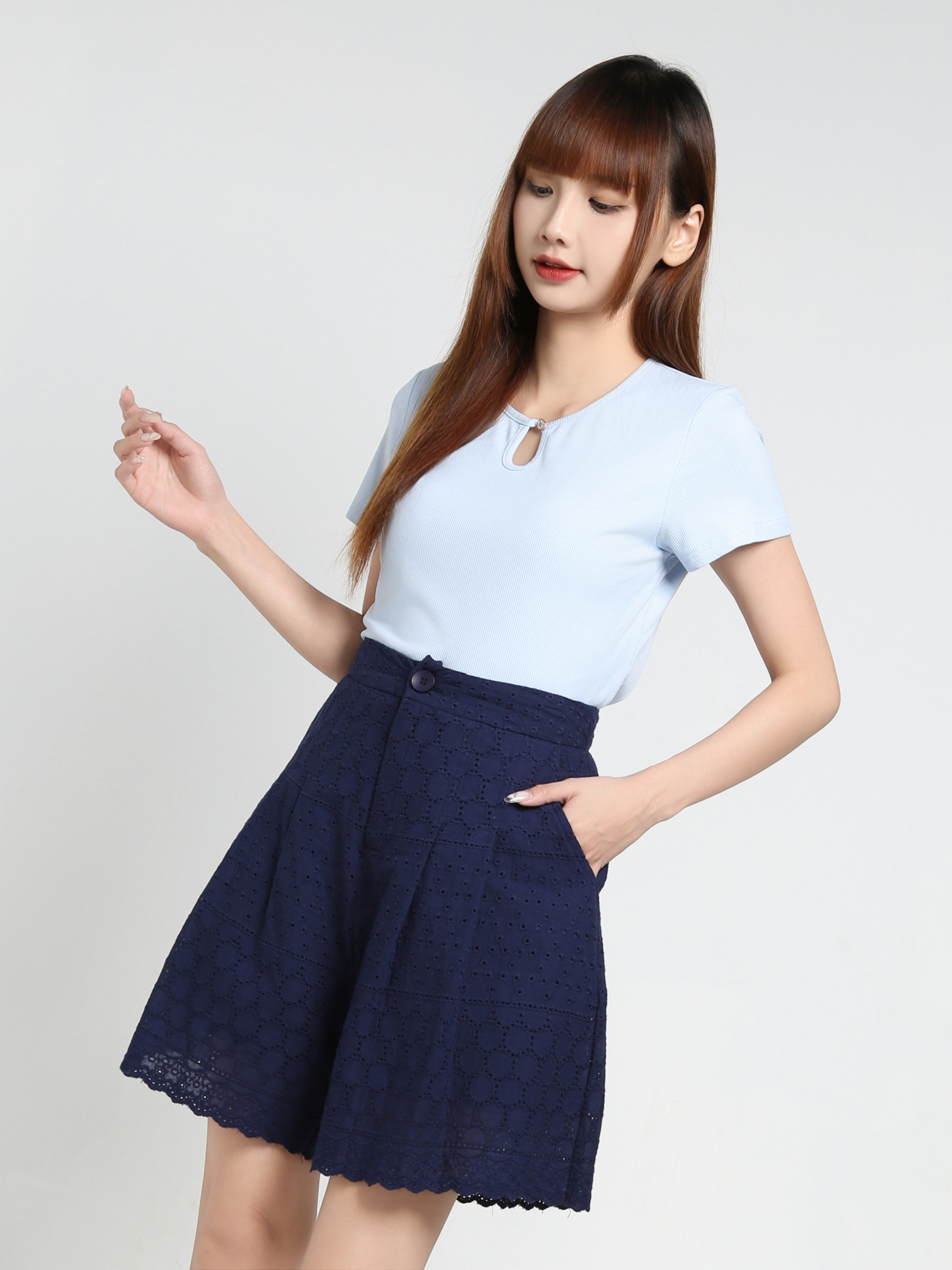 Eyelet Short Pants 35136