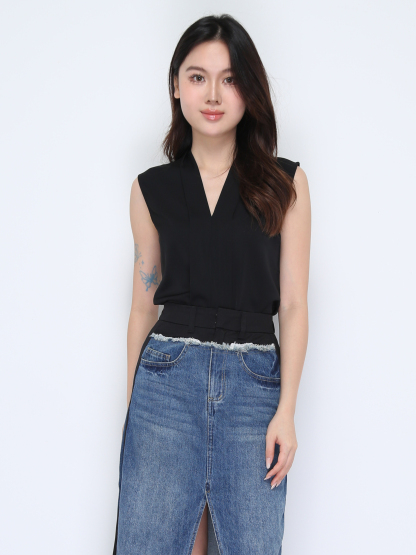 Sleeveless V Neck Top 36160