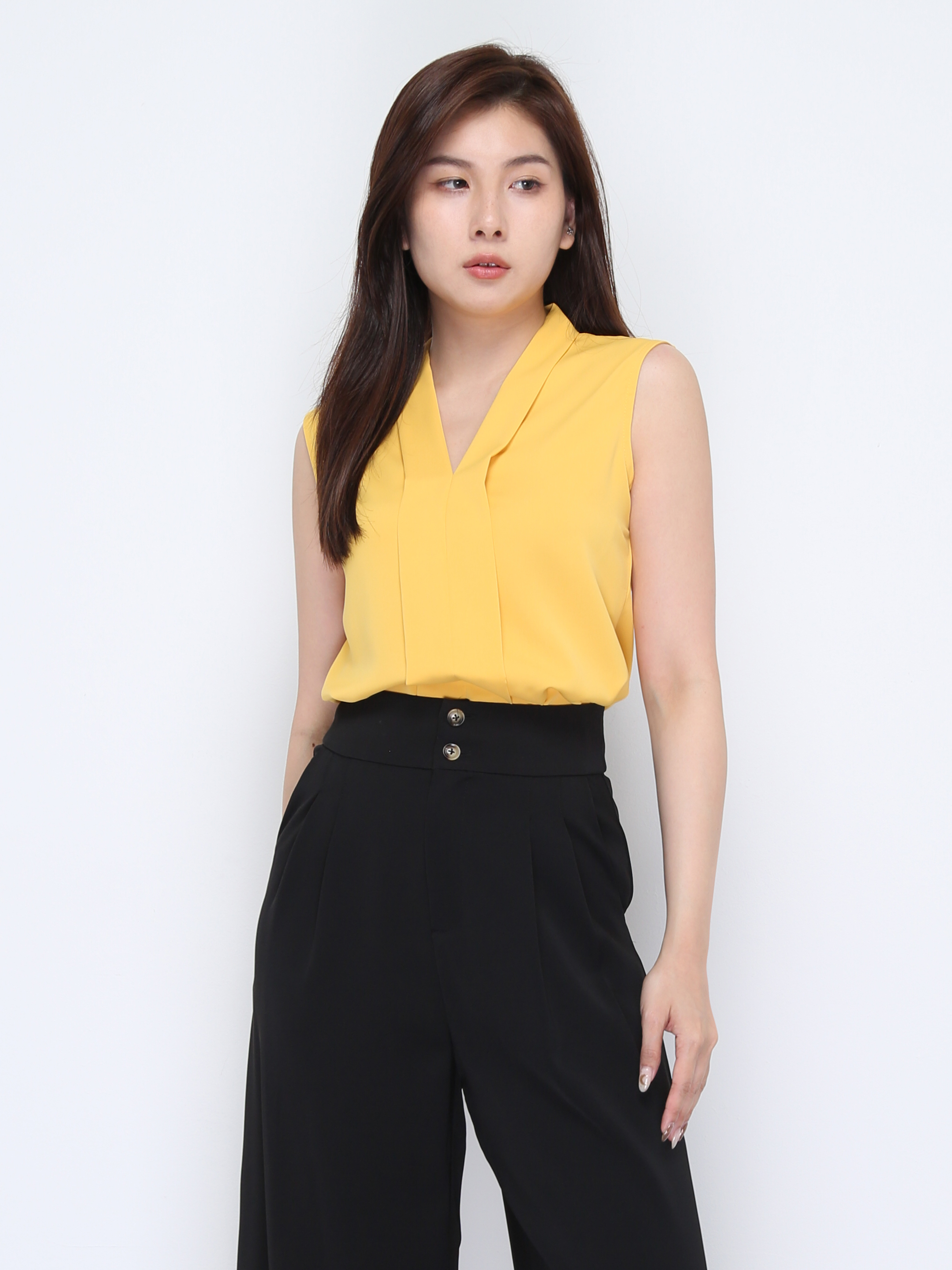 Sleeveless V Neck Top 36160