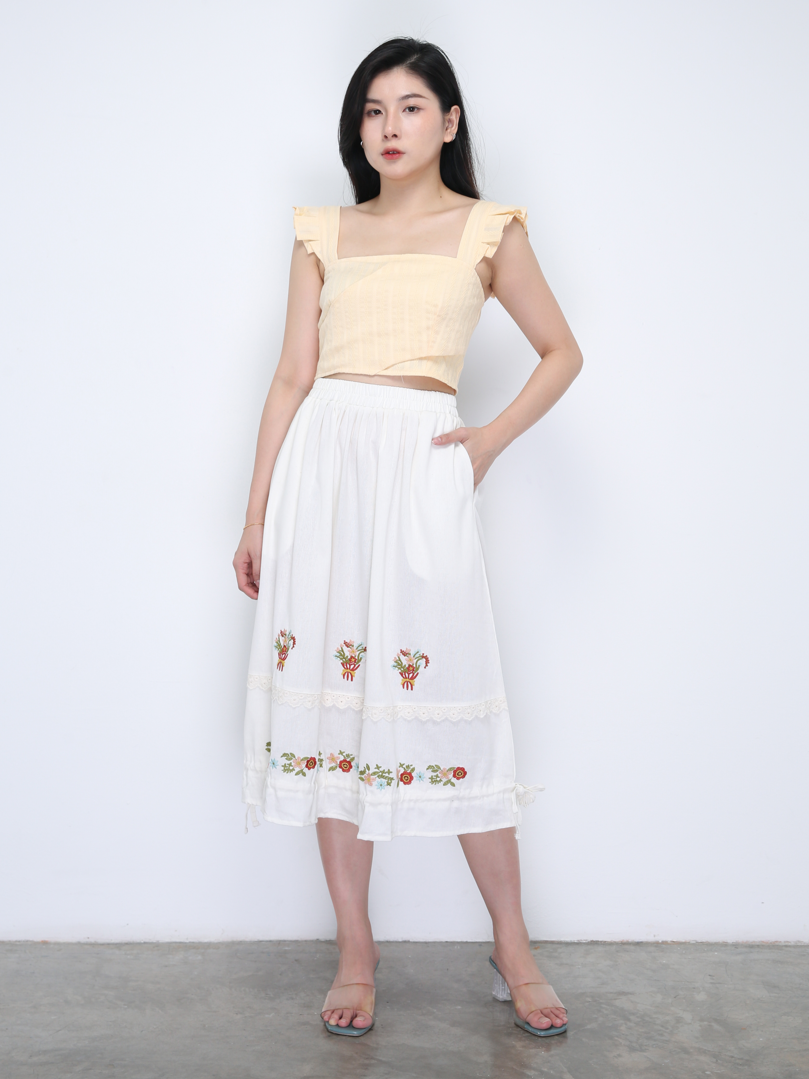 Sleeveless Back Zip Top 36332