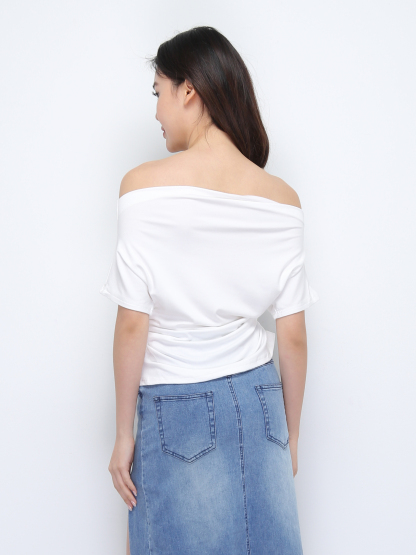 Boat Neckline Top 36340