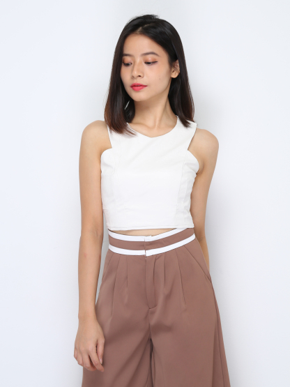 Back Zip Sleeveless Top 36760