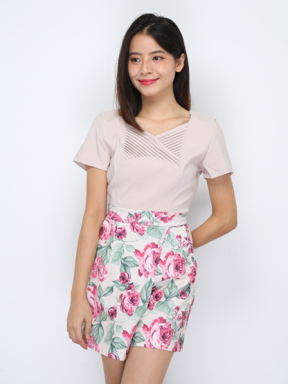 With Floral Jumpsuit 36819