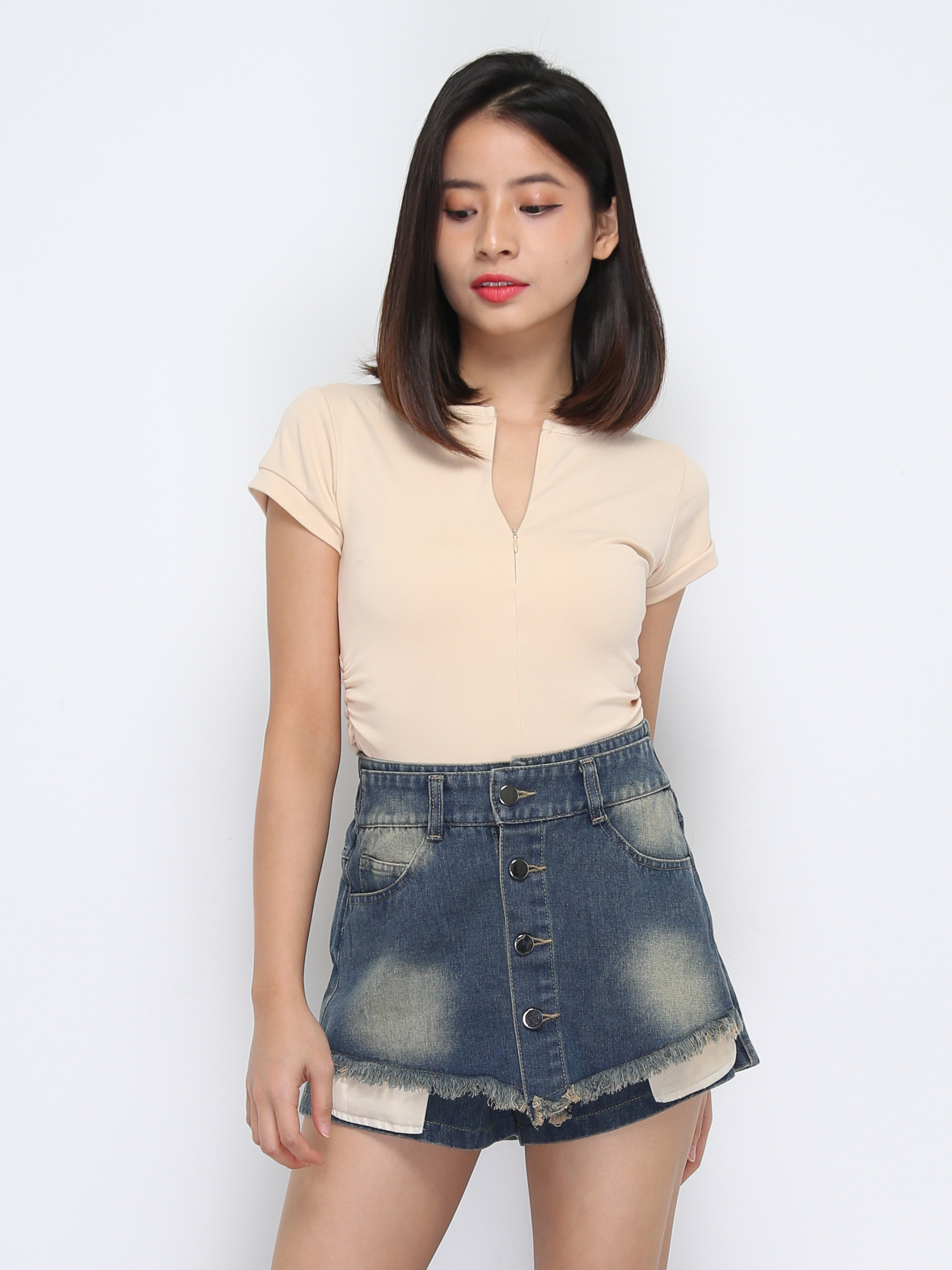 Short Sleeve Front Zip Top 37194