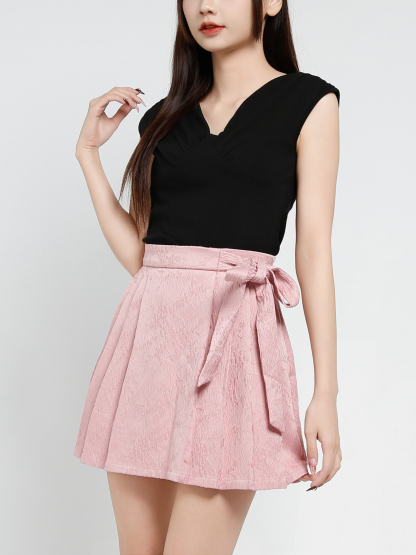 Sleeveless V Neck Top 37200