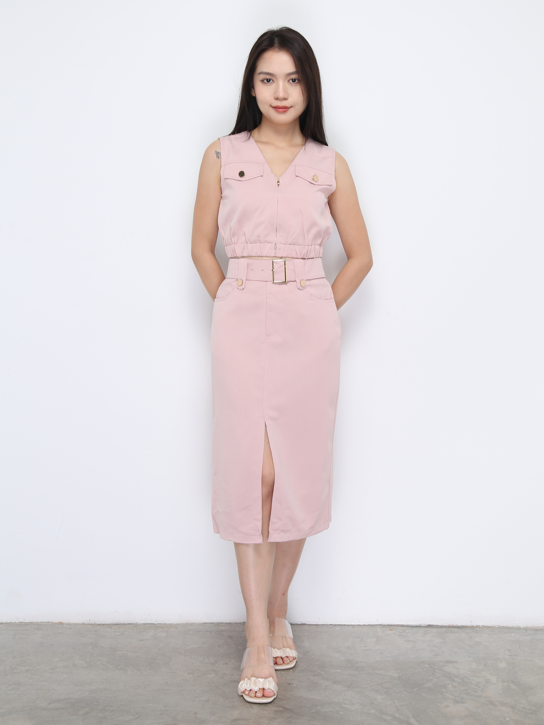 Sleeveless Top With Long Skirt With Belt Set 37214
