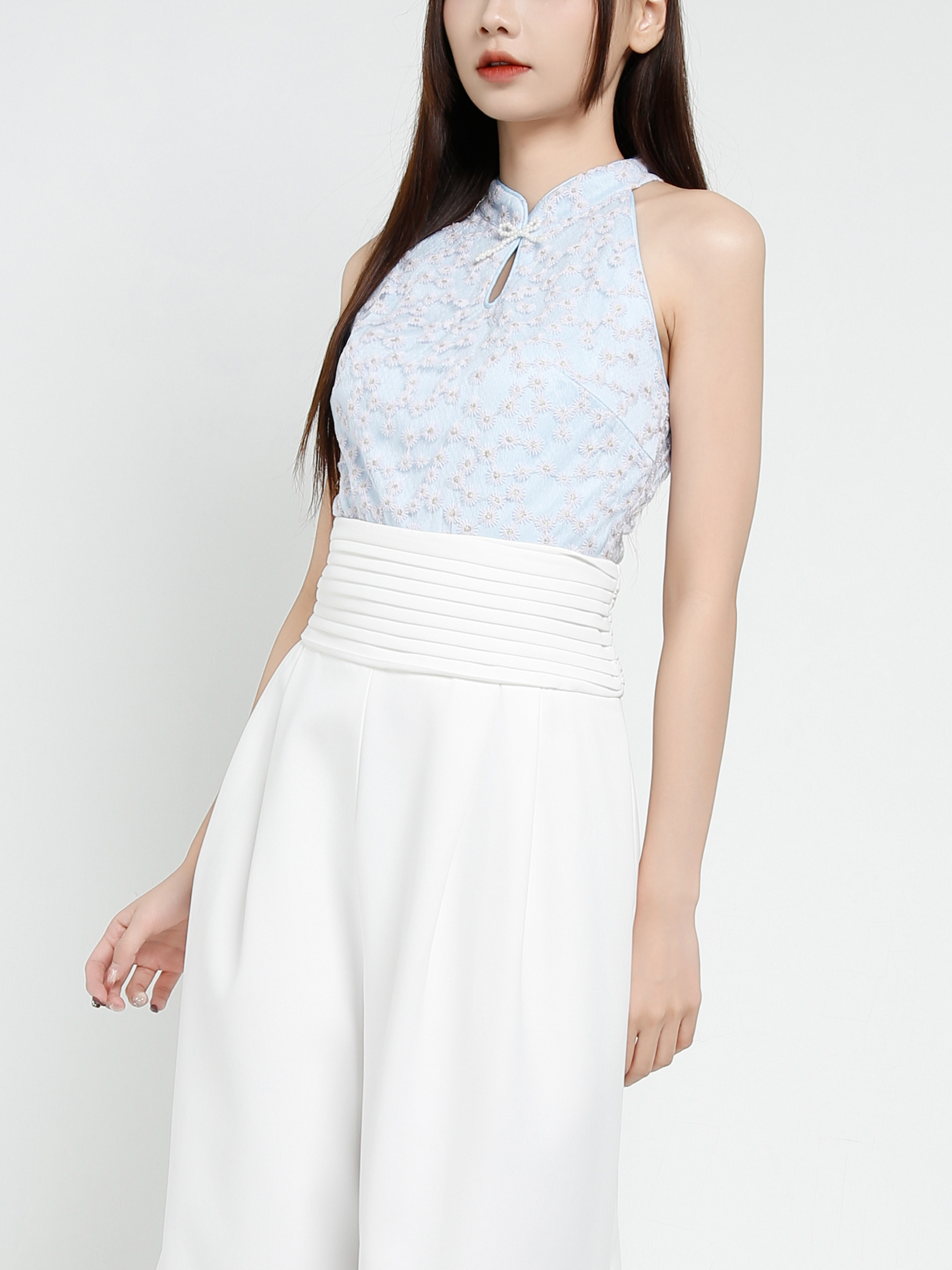 Lace Sleeveless Back Zip Top 37345