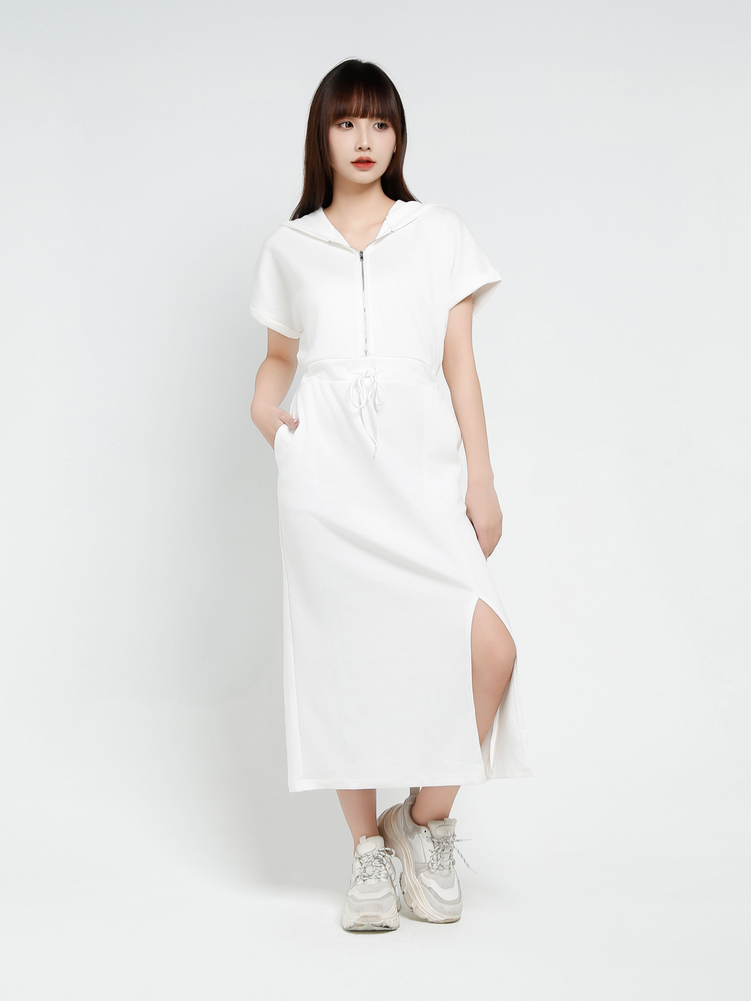 Sleeveless Front Zip Dress 37378