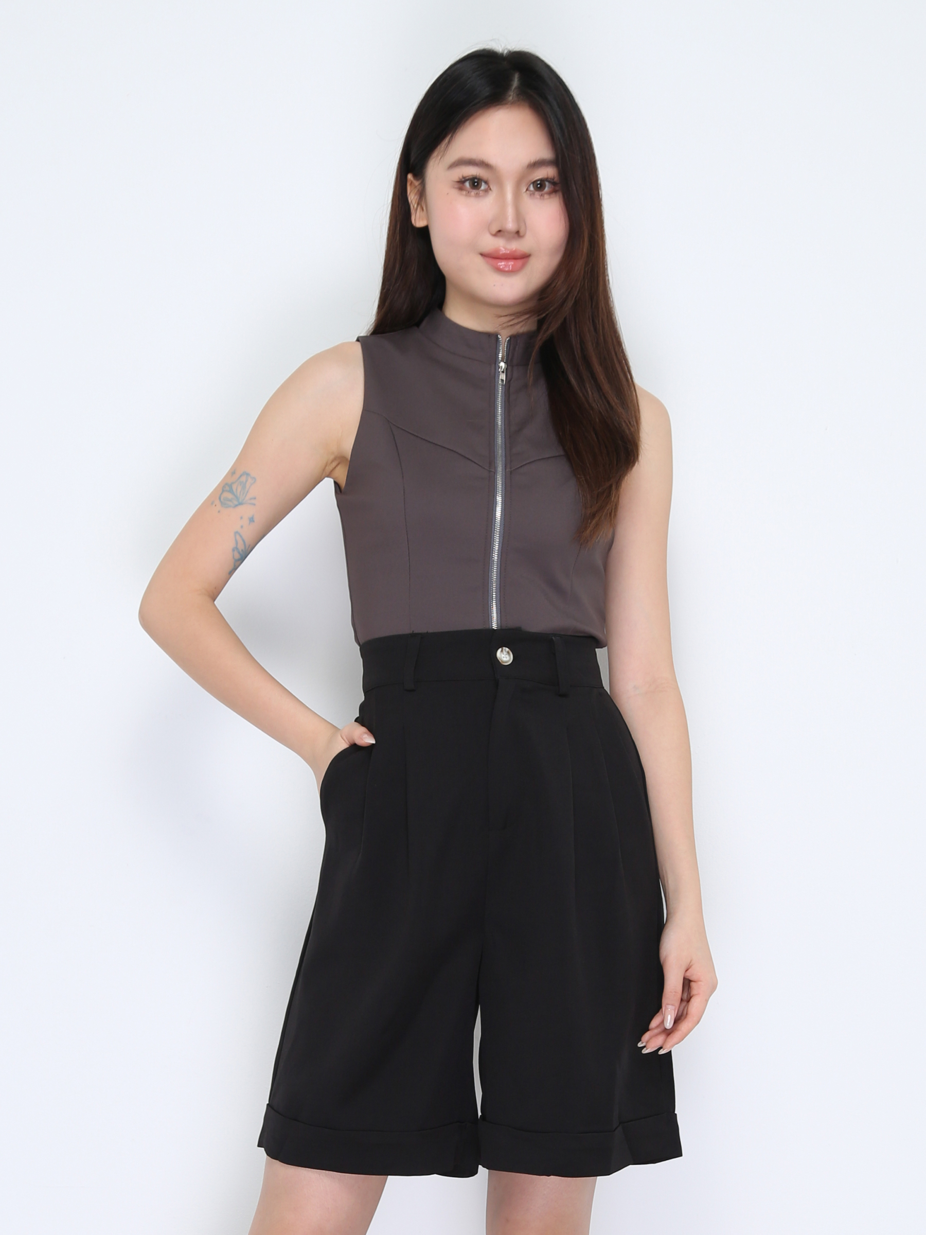 Sleeveless Front Zip Top 37479