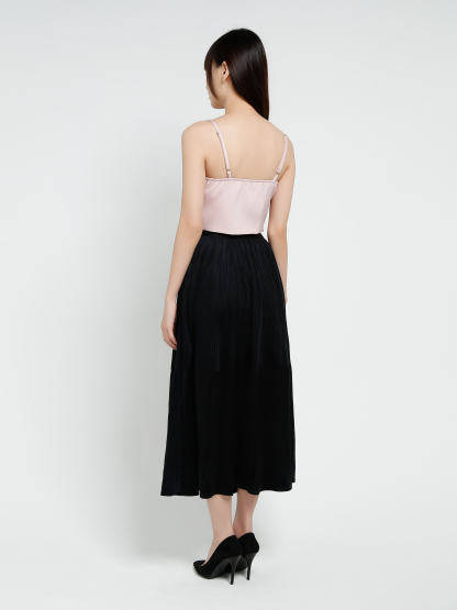 Sleeveless Front Decorative Rose Top 37661