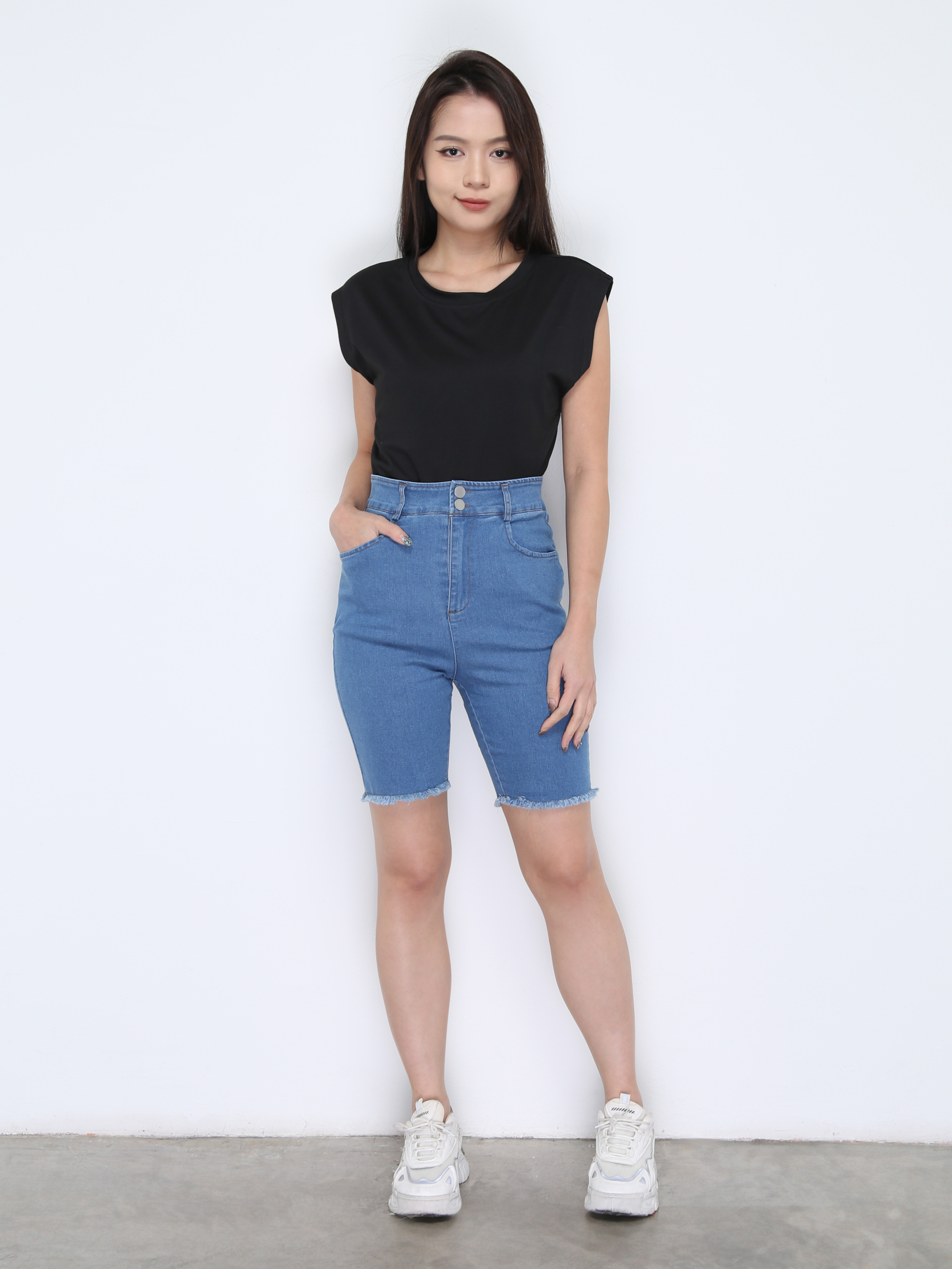 Denim High Waist Side Pocket Short Pant 37868
