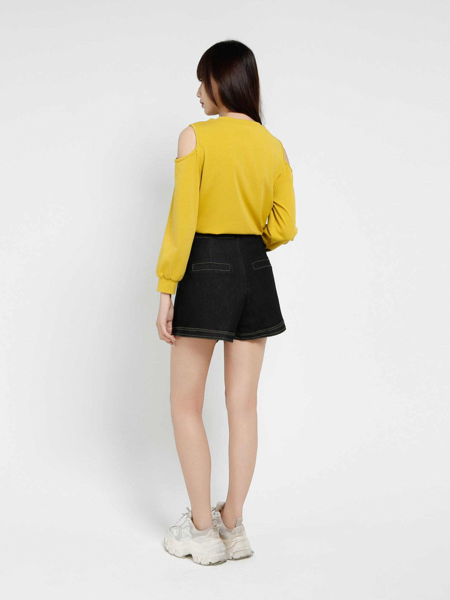 Shoulder Hole Top 37723