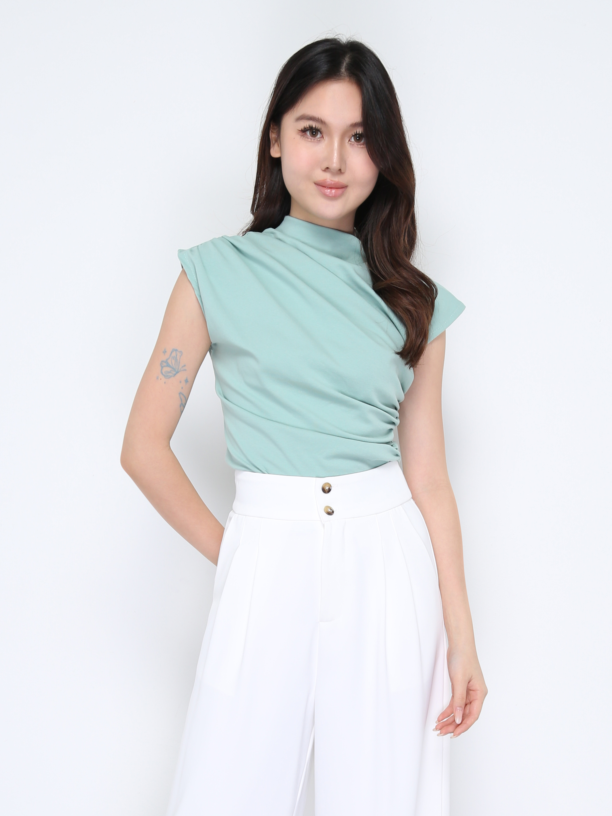 Turtle Neck Pleated Top 37944