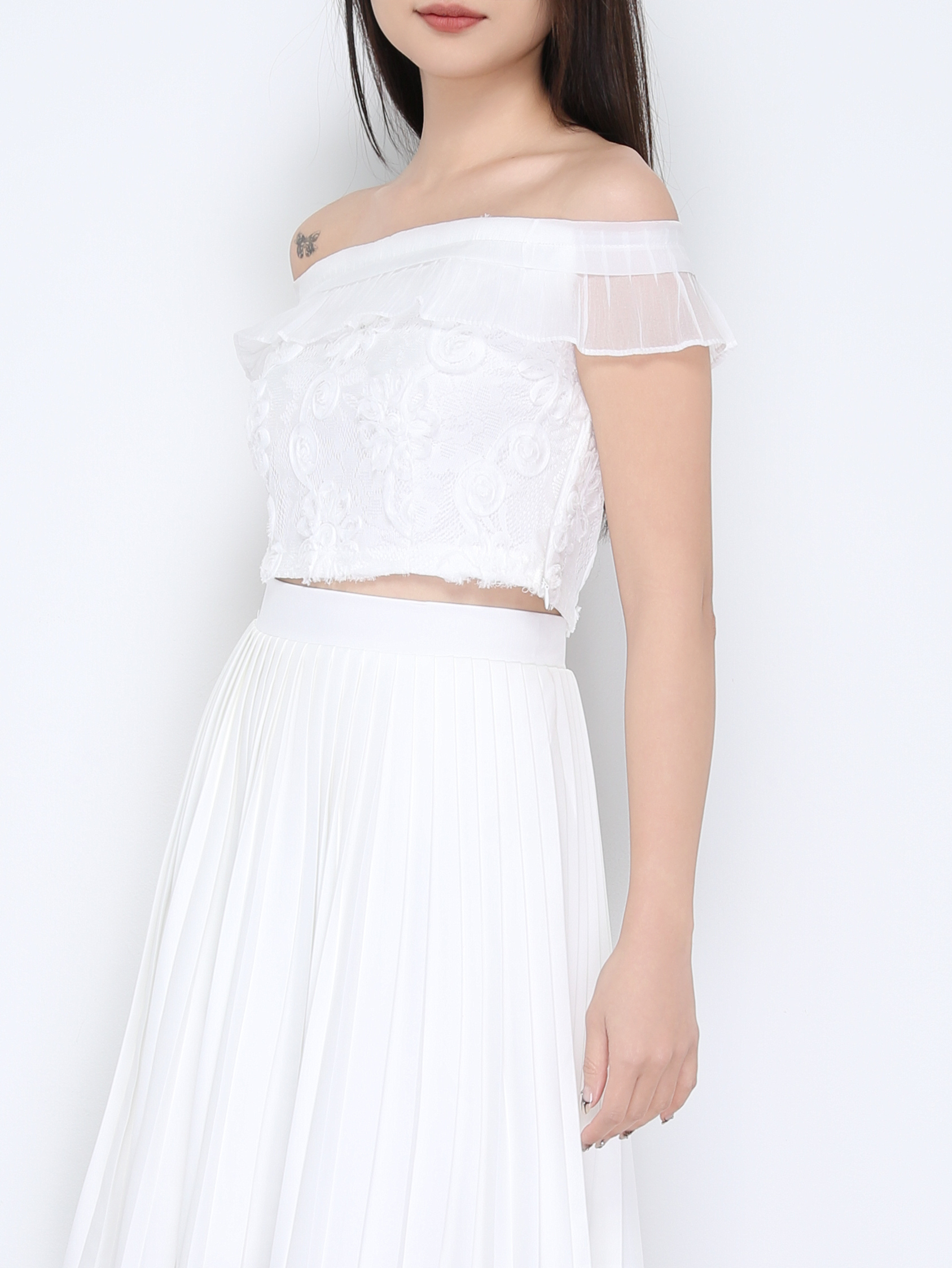 Lace Sleeveless Top With Long Skirt Set 38244